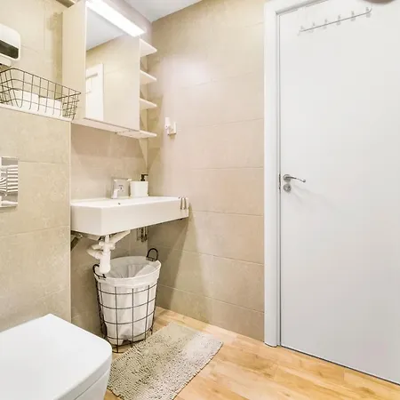 Exclusive Studentski Grad Apartment Sofia